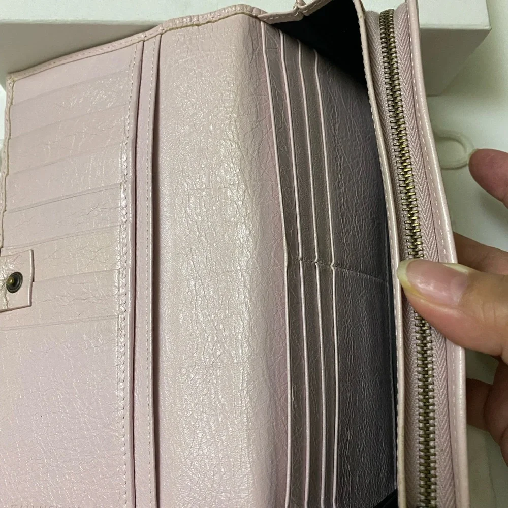 FLASH SALE! 🥳 Balenciaga Long Leather Wallet. Light Blush Pink/Nude. - Picture 12 of 16
